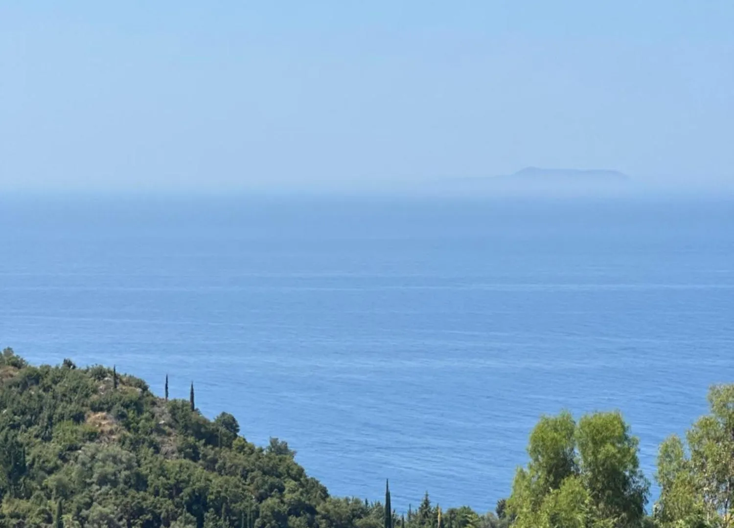 Helios Hotel Dhermi 3*,  Albania